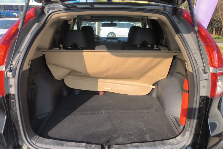 Used Honda CR-V 2015 2.0L two-wheel drive Fashion Edition Trunk