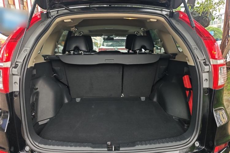 Used Honda CR-V 2015 2.0L two-wheel drive Fashion Edition Trunk