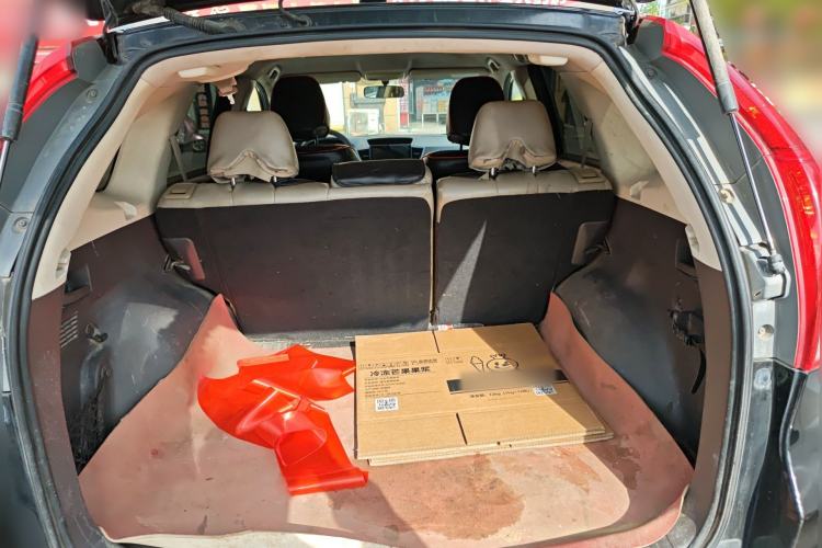 Used Honda CR-V 2015 2.0L 2WD Classic Edition Trunk