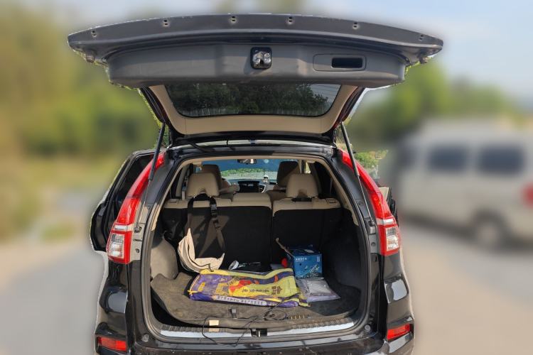 Used Honda CR-V 2015 2.0L Four-Wheel Drive Fashion Edition Trunk