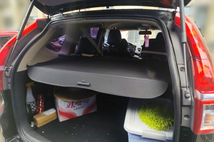 Used Honda CR-V 2015 2.0L two-wheel drive urban version Trunk