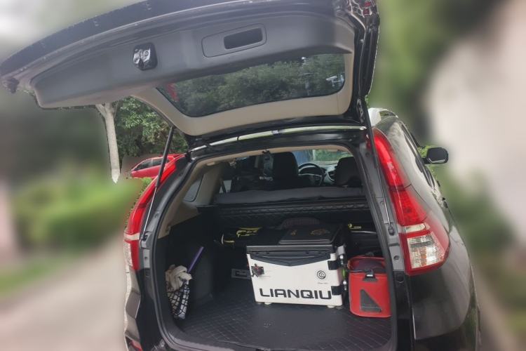 Used Honda CR-V 2015 2.0L two-wheel drive urban version Trunk