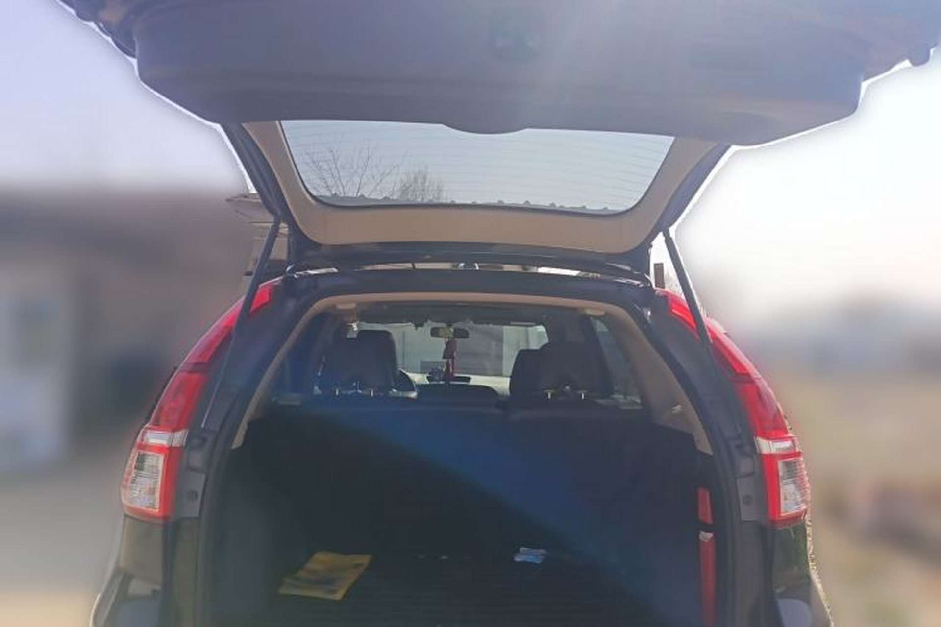 Used Honda CR-V 2015 2.0L two-wheel drive Fashion Edition Trunk