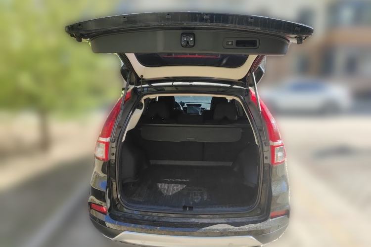 Used Honda CR-V 2015 2.4L Four-Wheel Drive Prestige Edition Trunk