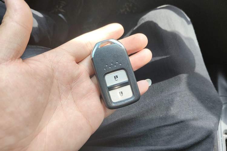 Used Honda CR-V 2015 2.0L two-wheel drive Fashion Edition Vehicle Key