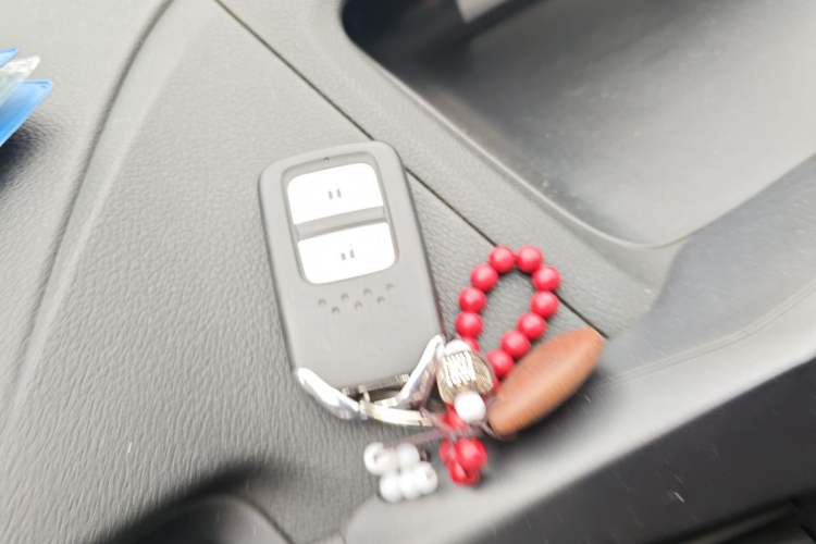 Used Honda CR-V 2015 2.0L two-wheel drive Fashion Edition Vehicle Key