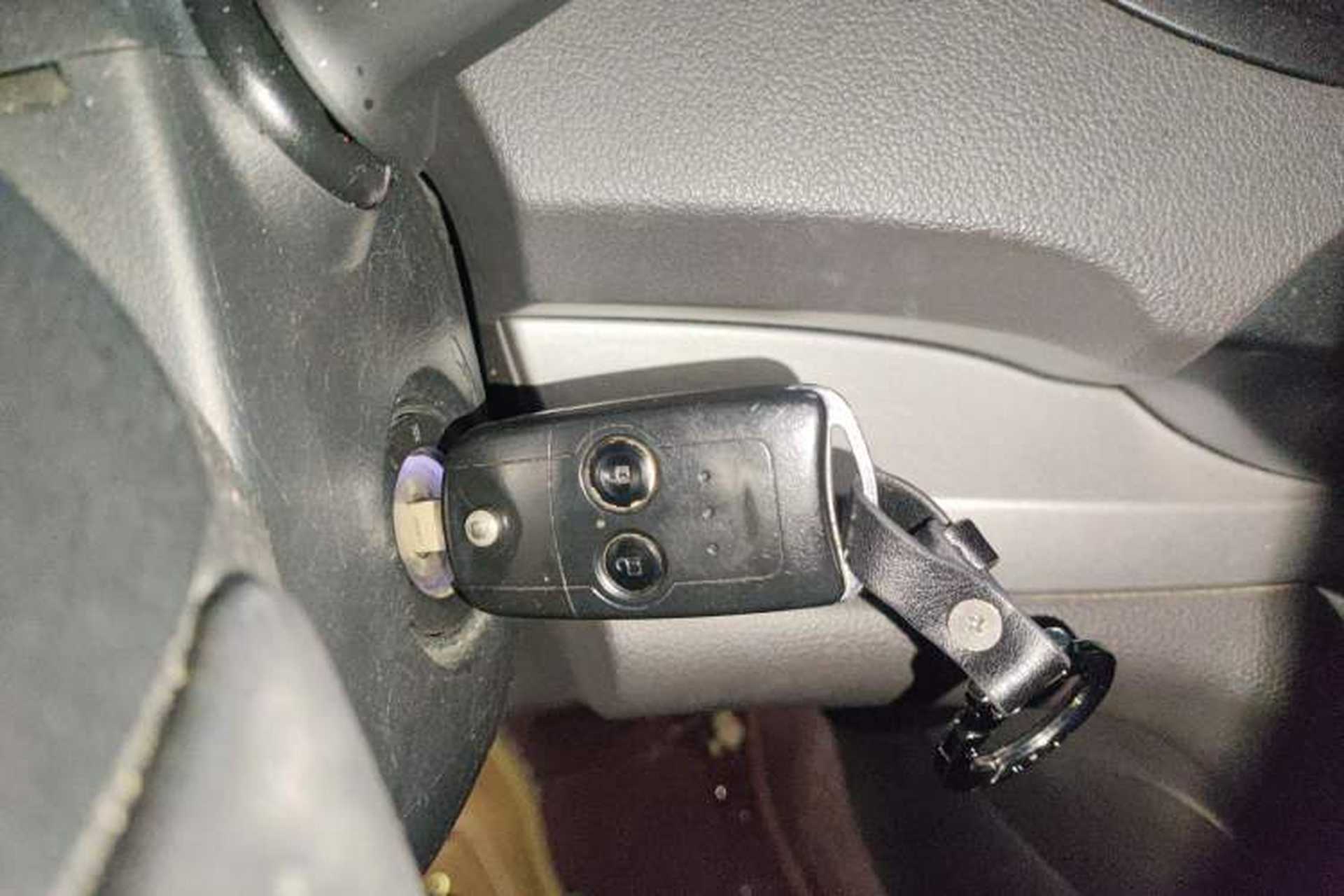 Used Honda CR-V 2015 2.0L 2WD Classic Edition Vehicle Key