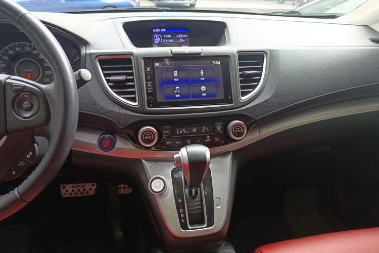 Used Honda CR-V 2015 2.4L two-wheel drive luxury version Audio And AC Panel