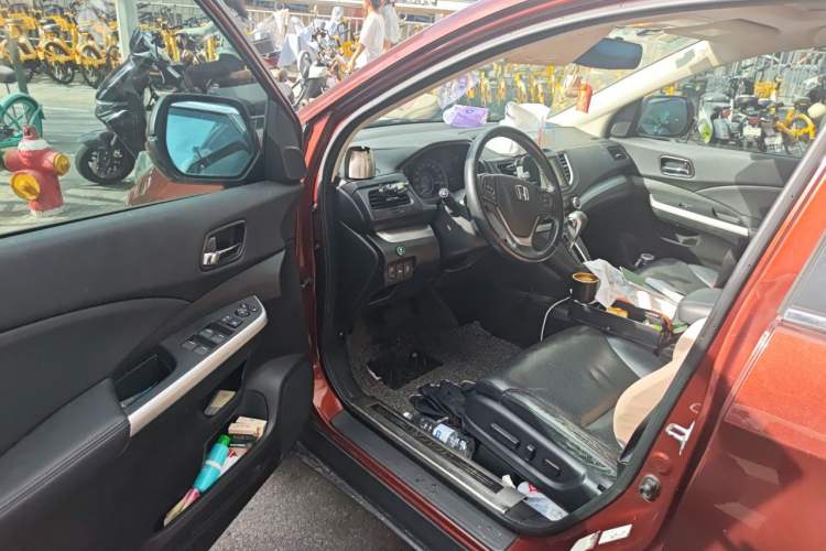 Used Honda CR-V 2015 2.4L two-wheel drive luxury version Driver Seat