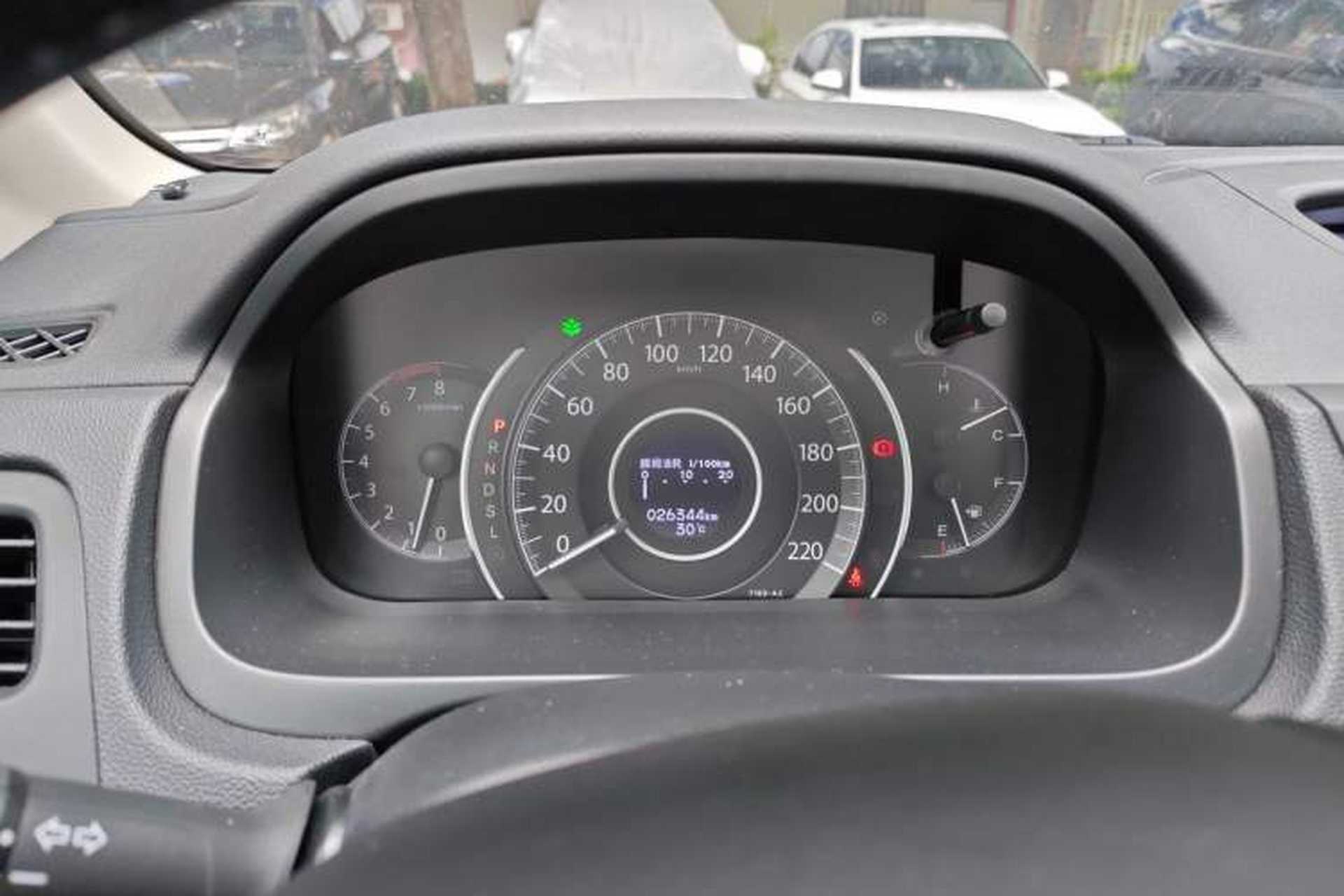 Used Honda CR-V 2015 2.4L two-wheel drive luxury version Instrument Cluster