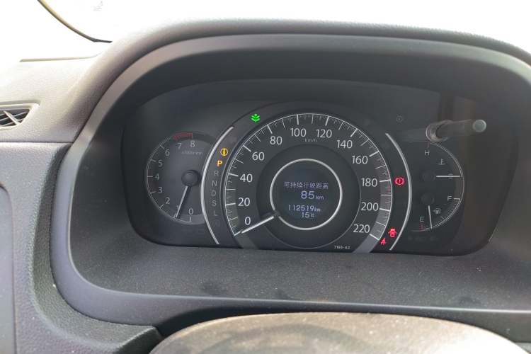 Used Honda CR-V 2015 2.4L four-wheel drive luxury version Instrument Cluster