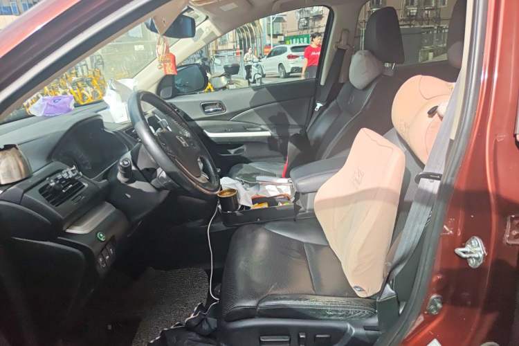 Used Honda CR-V 2015 2.4L two-wheel drive luxury version Left Front Seat