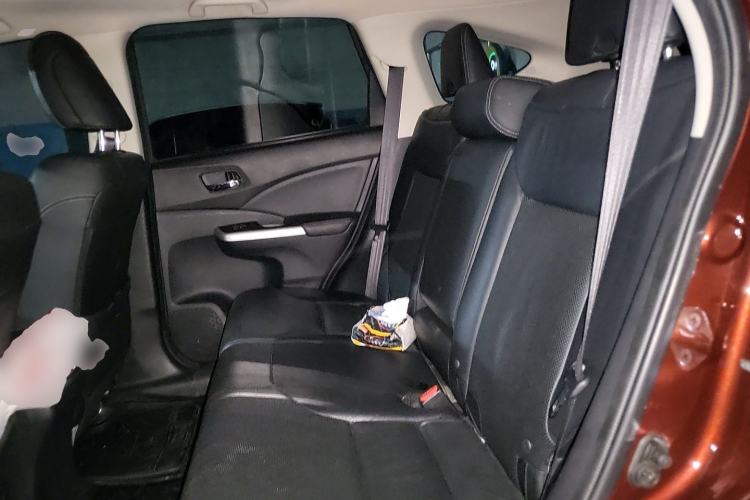 Used Honda CR-V 2015 2.4L four-wheel drive luxury version Left Rear Seat