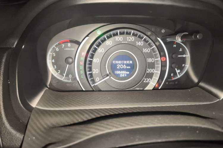 Used Honda CR-V 2015 2.4L four-wheel drive luxury version Odometer Close Up