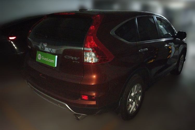 Used Honda CR-V 2015 2.4L two-wheel drive luxury version Rear Right 45 Deg