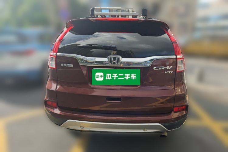 Used Honda CR-V 2015 2.4L two-wheel drive luxury version Rear