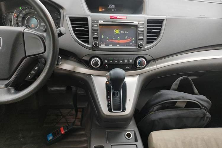 Used Honda CR-V 2015 2.0L 2WD Classic Edition Audio And AC Panel