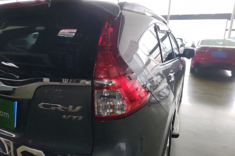 Used Honda CR-V 2015 2.4L four-wheel drive luxury version Exterior 3