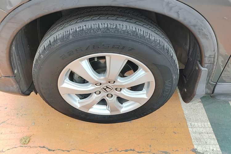 Used Honda CR-V 2015 2.0L 2WD Classic Edition Exterior 4