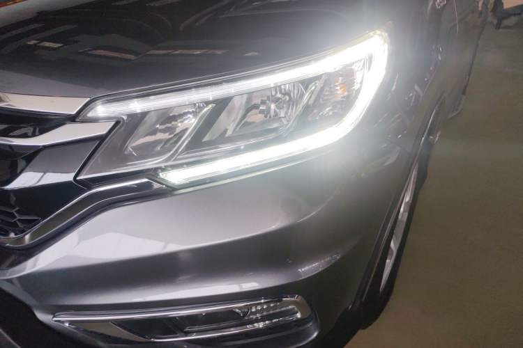 Used Honda CR-V 2015 2.4L four-wheel drive luxury version Left Front Headlight