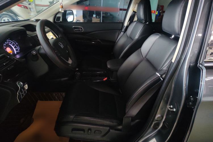 Used Honda CR-V 2015 2.4L four-wheel drive luxury version Left Front Seat