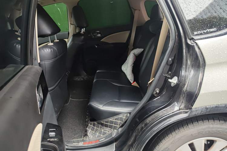 Used Honda CR-V 2015 2.0L two-wheel drive Fashion Edition Left Rear Seat