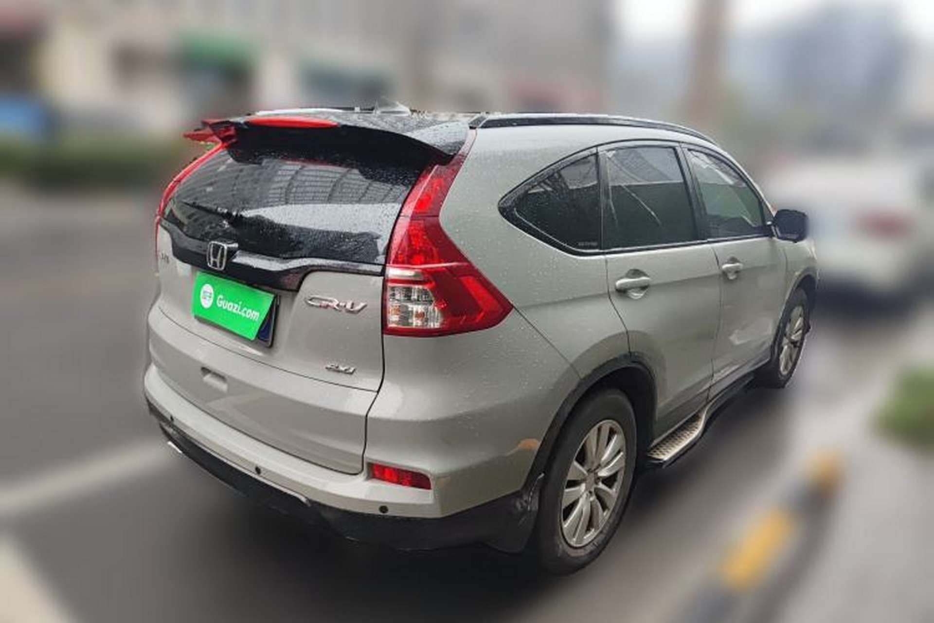Used Honda CR-V 2015 2.0L two-wheel drive Fashion Edition Rear Right 45 Deg
