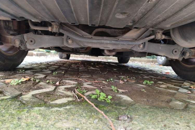 Used Honda CR-V 2015 2.4L two-wheel drive luxury version Chassis Rear