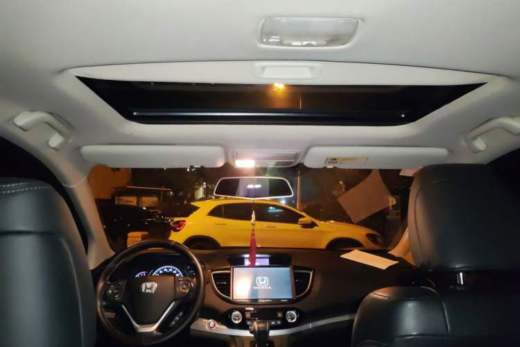 Used Honda CR-V 2015 2.4L four-wheel drive luxury version Headliner