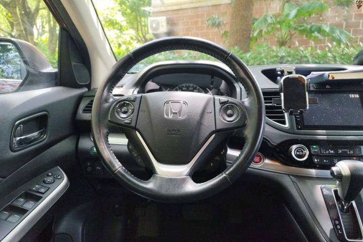 Used Honda CR-V 2015 2.4L two-wheel drive luxury version Steering Wheel