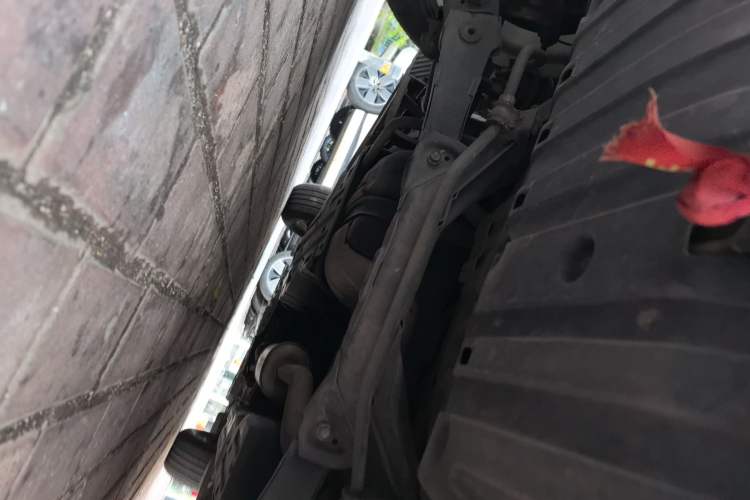 Used Honda CR-V 2015 2.4L two-wheel drive luxury version Chassis Rear