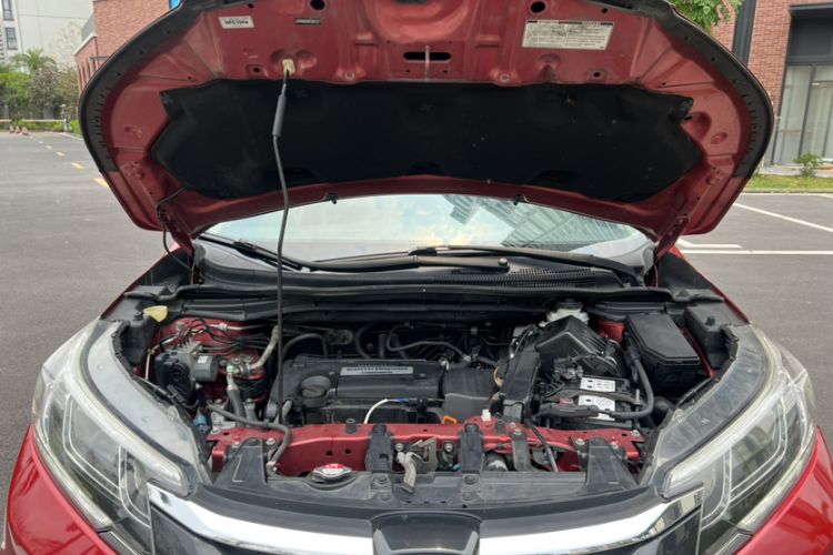 Used Honda CR-V 2015 2.4L two-wheel drive luxury version Engine Bay