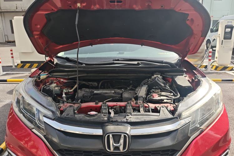 Used Honda CR-V 2015 2.4L two-wheel drive luxury version Engine Bay