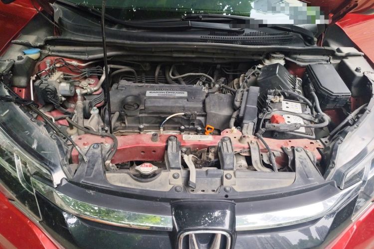 Used Honda CR-V 2015 2.4L two-wheel drive luxury version Engine Bay