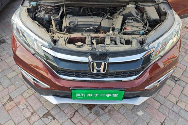 Used Honda CR-V 2015 2.4L two-wheel drive luxury version Engine Bay
