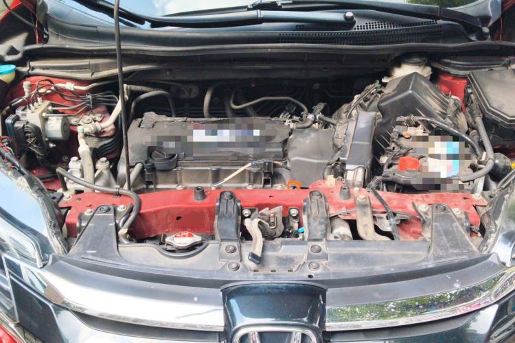 Used Honda CR-V 2015 2.4L two-wheel drive luxury version Engine Bay