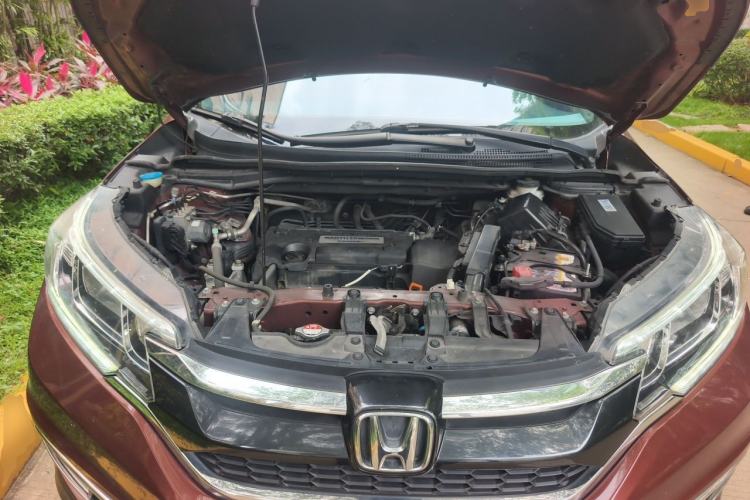Used Honda CR-V 2015 2.4L two-wheel drive luxury version Engine Bay