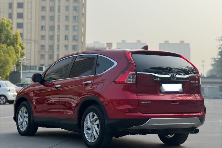 Used Honda CR-V 2015 2.4L four-wheel drive luxury version Exterior 3