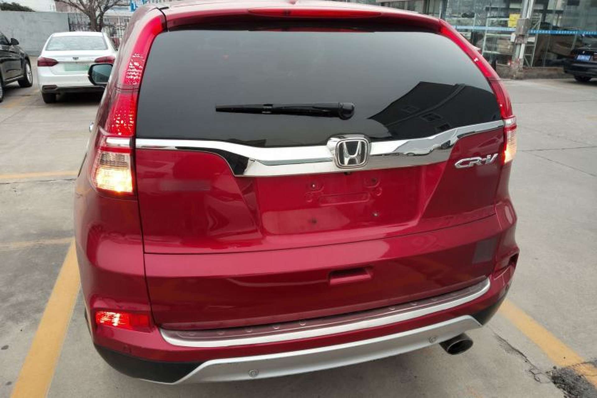 Used Honda CR-V 2015 2.4L two-wheel drive luxury version Exterior 4