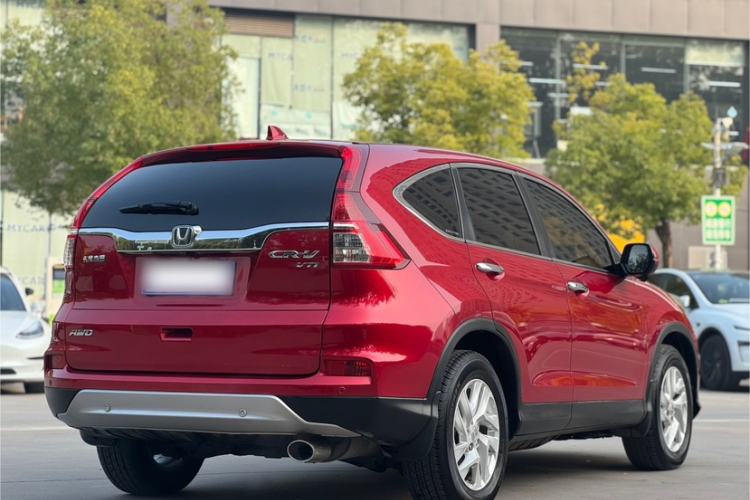 Used Honda CR-V 2015 2.4L four-wheel drive luxury version Exterior 4