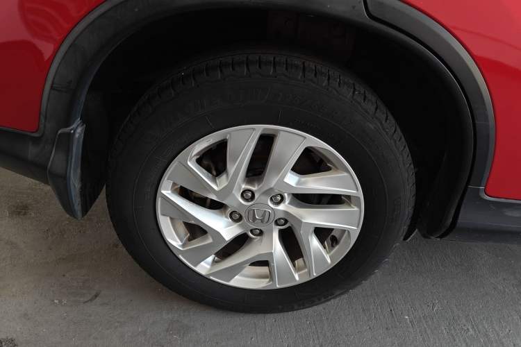 Used Honda CR-V 2015 2.4L two-wheel drive luxury version Exterior 5