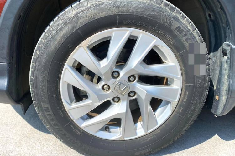 Used Honda CR-V 2015 2.4L two-wheel drive luxury version Exterior 6