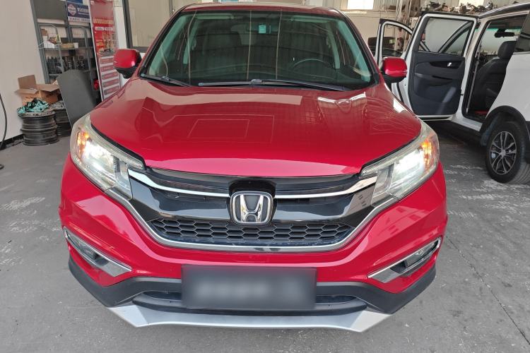 Used Honda CR-V 2015 2.4L two-wheel drive luxury version Front