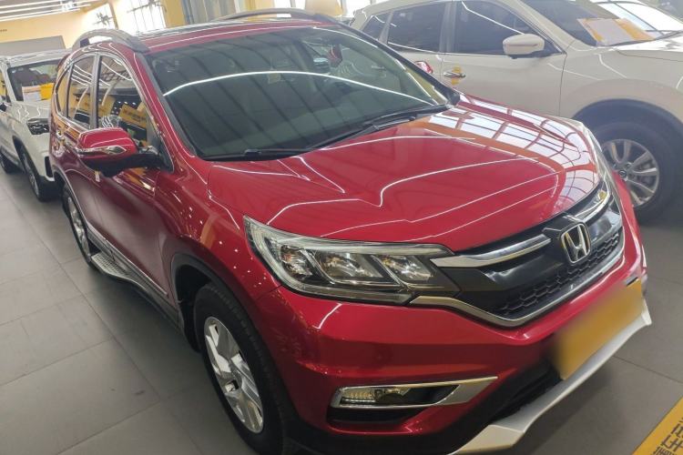Used Honda CR-V 2015 2.4L two-wheel drive luxury version Front Right 45 Deg
