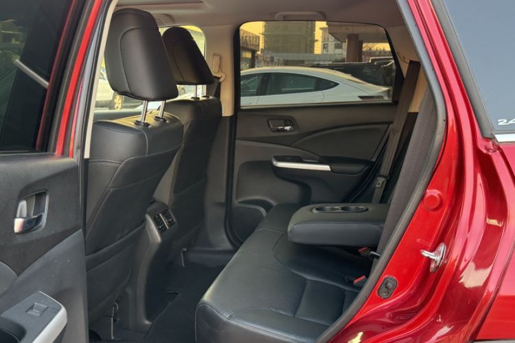 Used Honda CR-V 2015 2.4L two-wheel drive luxury version Interior 4
