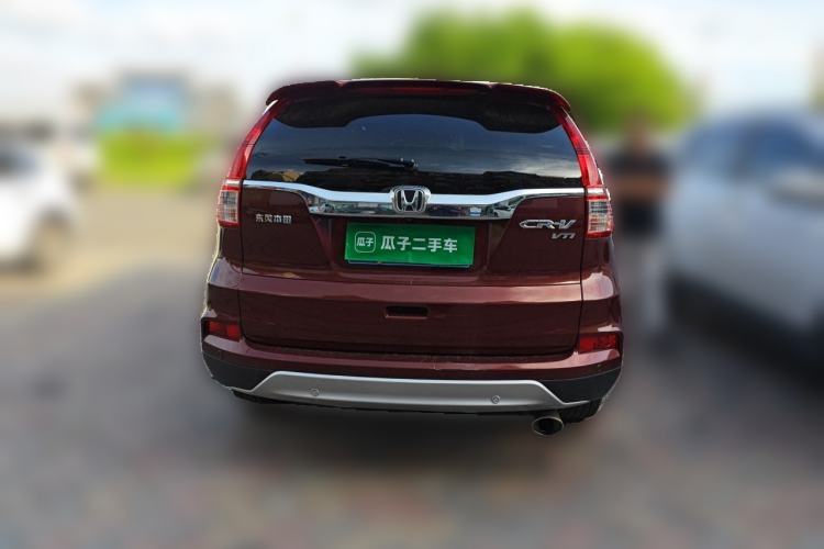Used Honda CR-V 2015 2.4L two-wheel drive luxury version Rear