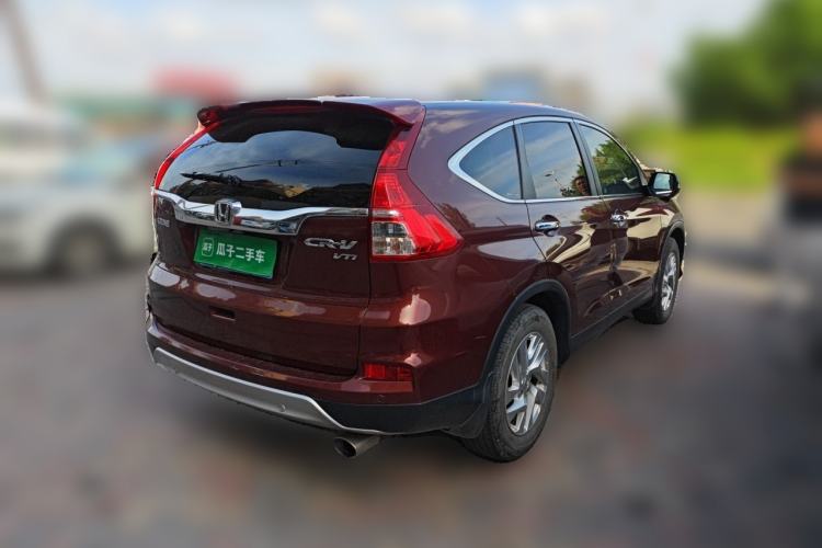 Used Honda CR-V 2015 2.4L two-wheel drive luxury version Rear Right 45 Deg
