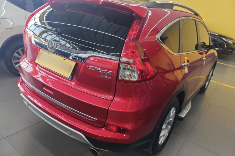 Used Honda CR-V 2015 2.4L two-wheel drive luxury version Rear Right 45 Deg