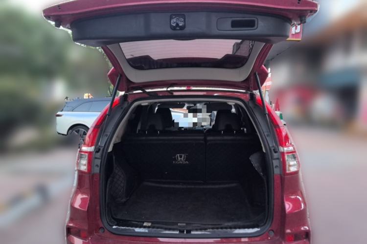 Used Honda CR-V 2015 2.4L two-wheel drive luxury version Trunk
