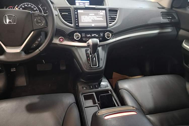 Used Honda CR-V 2015 2.4L two-wheel drive luxury version Audio And AC Panel